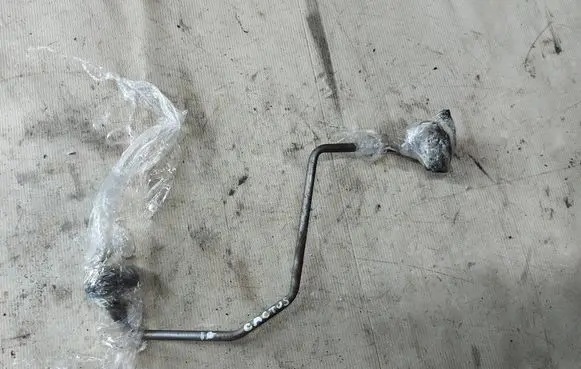 Citroen C4 Cactus Turbo turbocharger oiling pipe/hose 