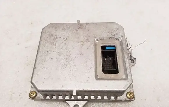 BMW 3 E46 Headlight ballast module Xenon 1307329074
