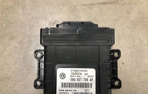 Volkswagen Golf VII Gearbox control unit/module 09G927749AP 129S3134 LNLE009074