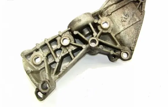 Renault Twingo II Generator/alternator bracket 8200669495