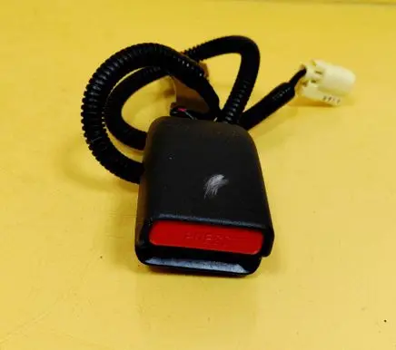 Subaru Impreza IV Front seatbelt buckle 