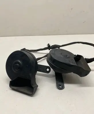 Mercedes-Benz ML W164 Horn signal AM80SR E355307 A0065424220