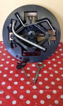 Fiat Idea Tool set 46805972