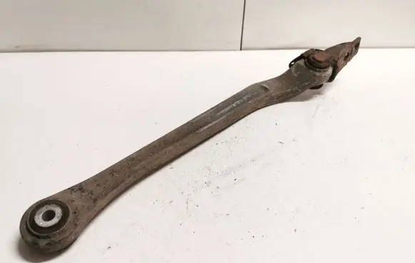 Rear control arm