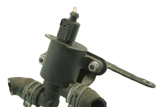 Audi A5 8T 8F Water pump 4H0121671B