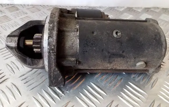 Mercedes-Benz Sprinter W901 W902 W903 W904 Starter motor 0051511301 D7R43