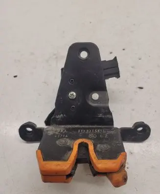 Skoda Fabia Mk1 (6Y) Tailgate/trunk/boot lock/catch/latch 6Y9827501C