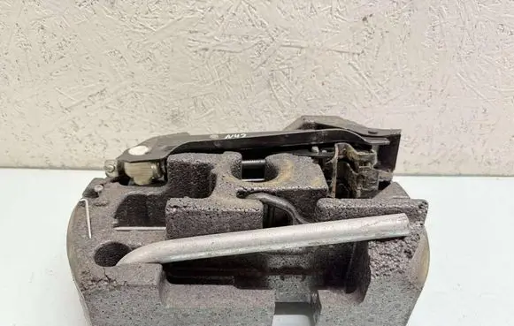 Skoda Yeti (5L) Tool set 5L0012115D