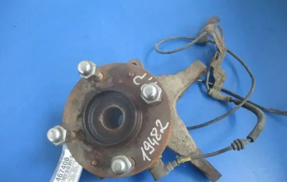 KIA Cerato Front wheel hub spindle knuckle