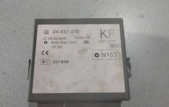 Opel Zafira A Comfort/convenience module 24437076 021838 F005V00156