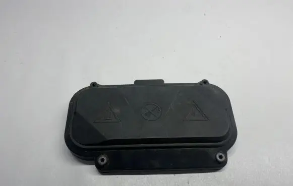 BMW 6 F12 F13 Fuse box cover 7555179 12907555179