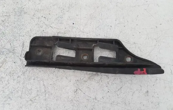 Volkswagen Golf V Front bumper mounting bracket 1K0807184