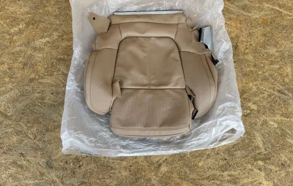 Porsche Macan (95B) Seat trim 95B881405 T900671