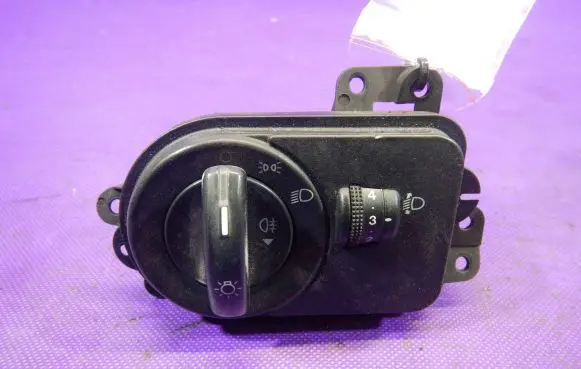 Ford Fusion Light switch 2S6T13A024AB