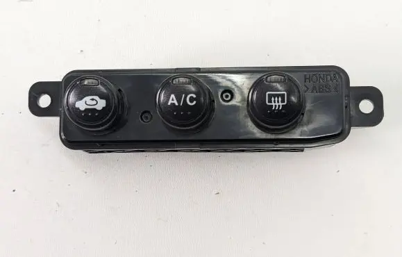 Honda Civic Windscreen/window heater switch A010NH365L 3432K