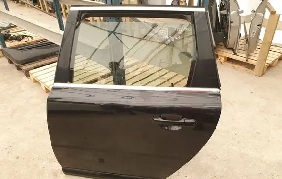 Rear door