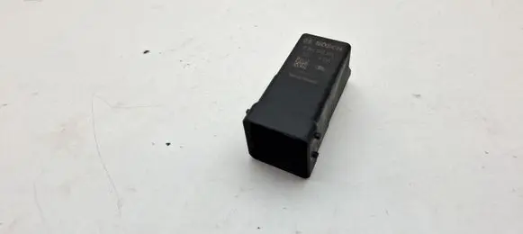 Fiat Ducato Glow plug pre-heat relay 0281003171 55271957