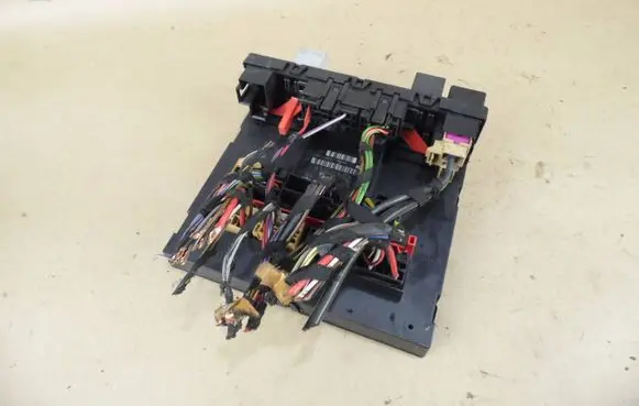 Volkswagen Caddy Comfort/convenience module 1K0937049 H30S0301 F005V00214