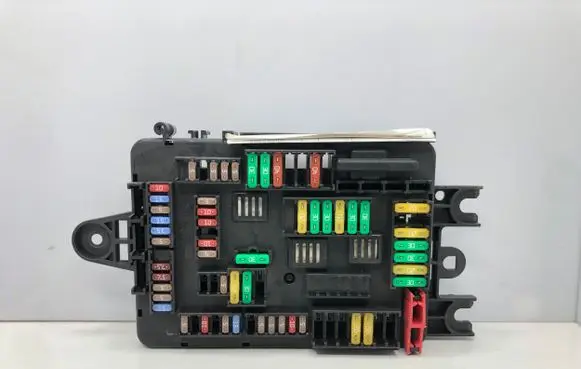 BMW X5 F15 Fuse module 6819651