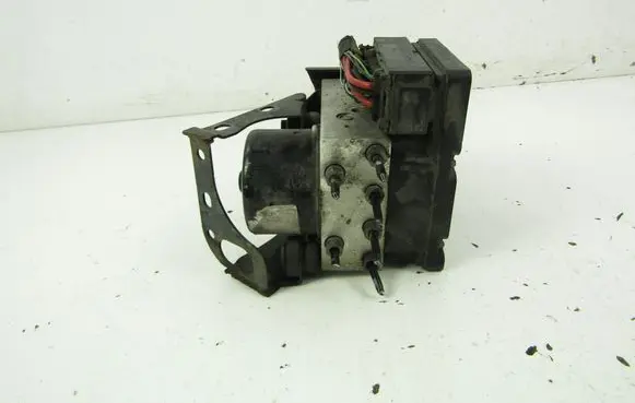 Volkswagen Sharan ABS Pump 7M3907379E