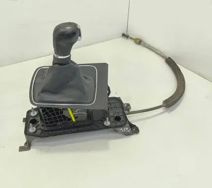 Seat Leon (5F) Gear shifter/selector 5Q0713061