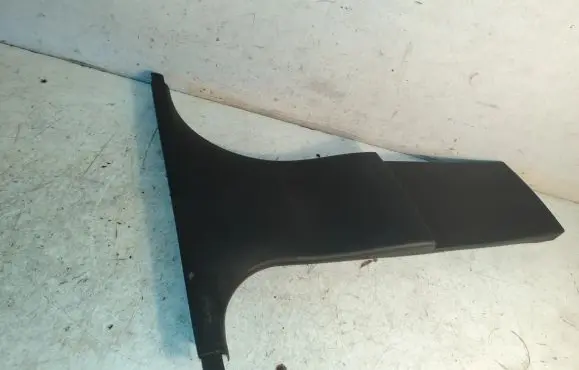 BMW 5 E60 E61 (B) pillar trim (bottom) 7027090