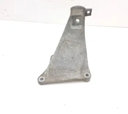 BMW 7 E65 E66 Engine mounting bracket 6754616 13807410