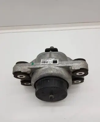 Land Rover Range Rover Sport L494 Engine mount bracket FPLA6A003BA 4518160