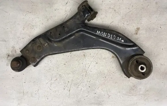 Ford Mondeo Mk III Front lower control arm/wishbone