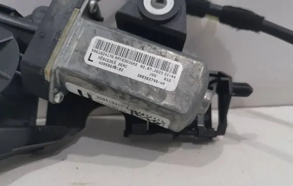 Mercedes-Benz C W205 Other control units/modules A2058600182 308362799AN 5061024170