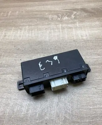 BMW 5 E39 Door control unit/module 6904255 689667 HW10SW11