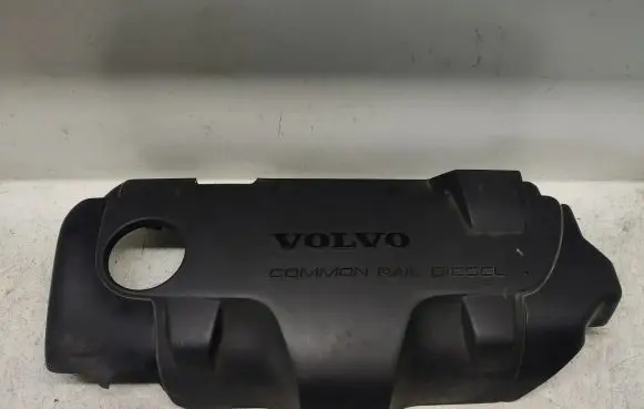 Volvo XC70 Engine cover (trim)
