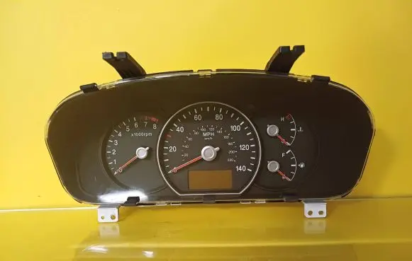 KIA Carens III Speedometer (instrument cluster) 940011D221