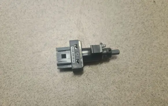 Clutch pedal sensor