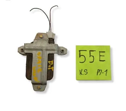 Mitsubishi Space Wagon Central locking motor MB546739