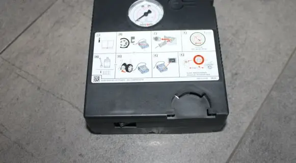 Volkswagen Touran I Tire air pump compressor 5N0012615F AIRCOMPRESSOR