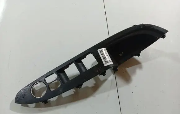 Hyundai i30 Electric window control switch 935722L010 93572-2L010