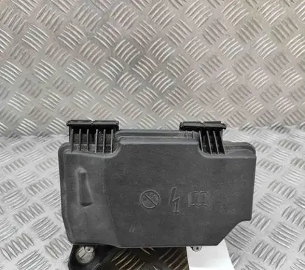 Mercedes-Benz E W213 Fuse box set A2055402428