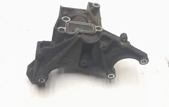 Audi A6 S6 C6 4F A/C compressor mount bracket 059145169AA