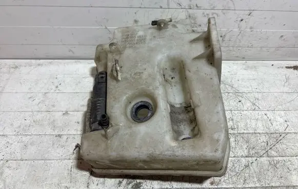 Audi A3 S3 8L Windshield washer fluid reservoir/tank 1K0955453Q 1K0955453S 1K0955453R