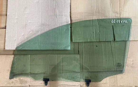 Nissan Qashqai Front door window glass four-door 43R001582 AS2M3240DOT682