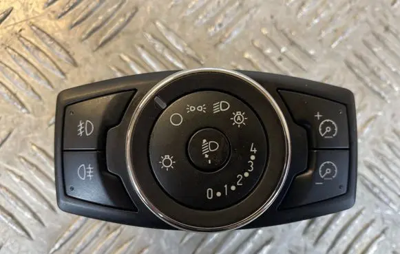 Ford Focus Light switch 10093008 BM5T13A024CC SW02H901