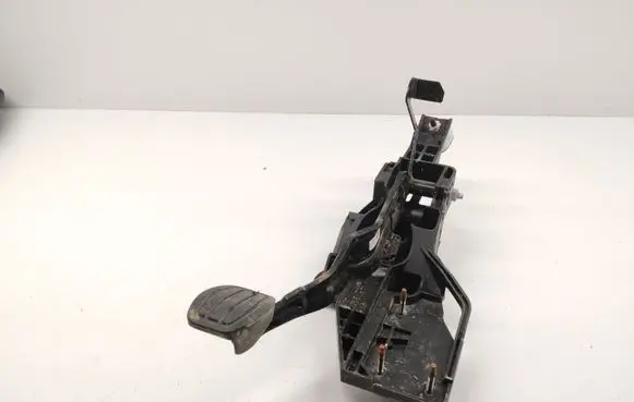 Citroen Berlingo Brake pedal 84PD8J0516749