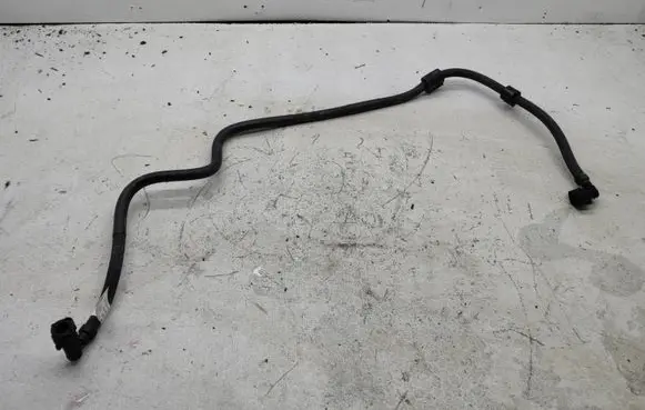 Skoda Kamiq Fuel line/pipe/hose 05C133723AB