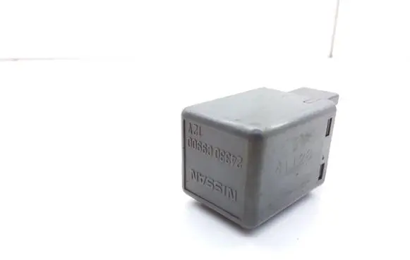 Nissan Almera N16 Hazard warning light relay 24330C9900