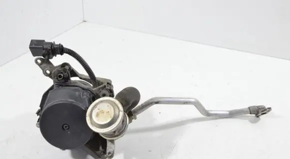 Porsche Cayman 987 Secondary air pump 94811320351