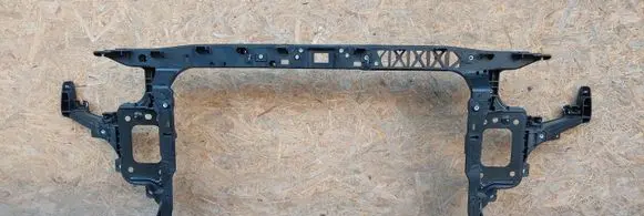 Hyundai i30 Radiator support slam panel 64101S0200 2900302