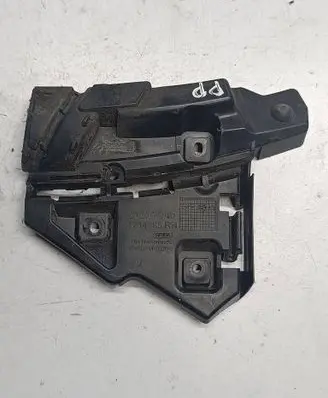 Volvo C30 Fender mounting bracket 31214885