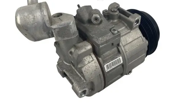 Mercedes-Benz C W204 Air conditioning (A/C) compressor (pump) A0008307800 Z0006615