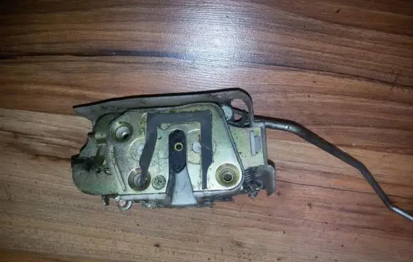 Front door lock